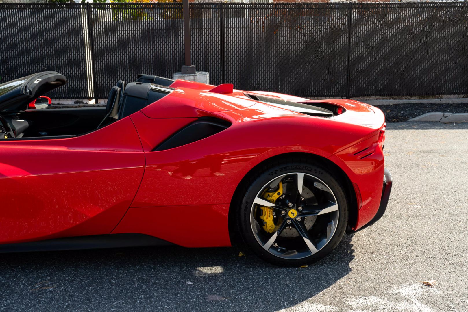 2024 Ferrari Sf90 Spider - Image 20