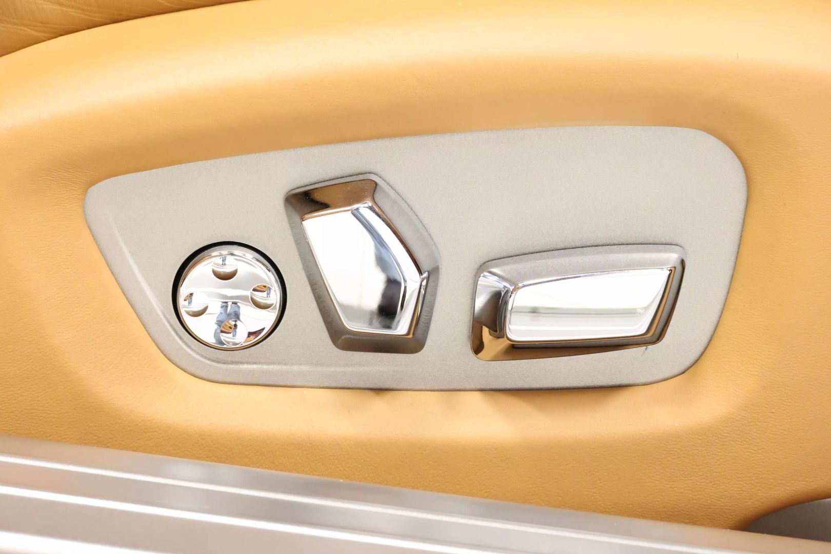 2015 Rolls-royce Wraith - Image 81