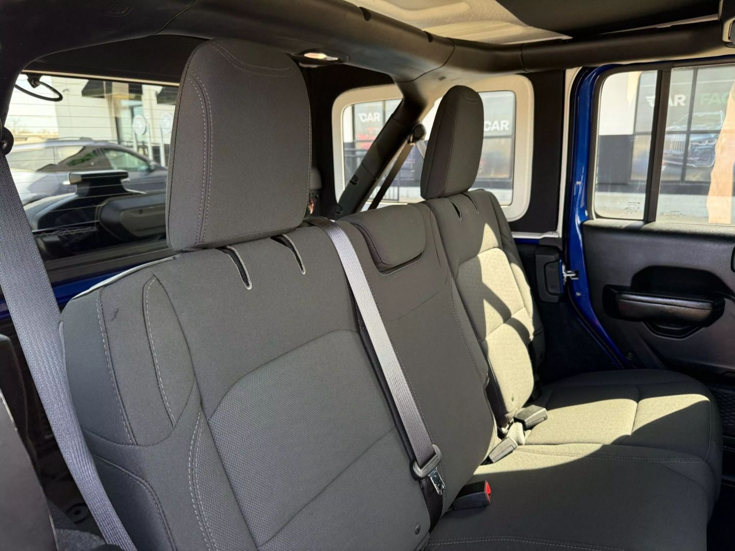 2018 Jeep Wrangler Unlimited - Image 21