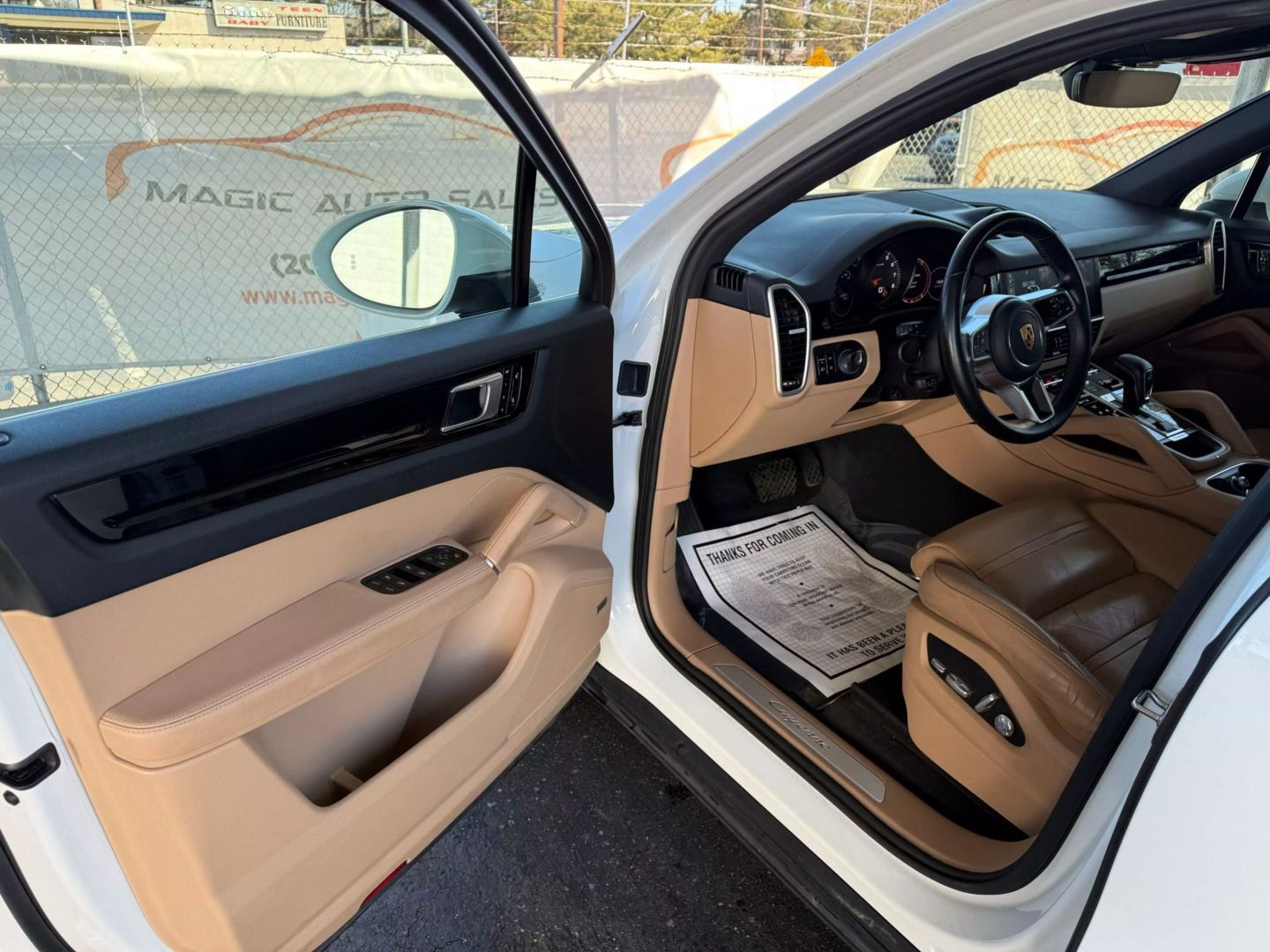 2019 Porsche Cayenne - Image 14