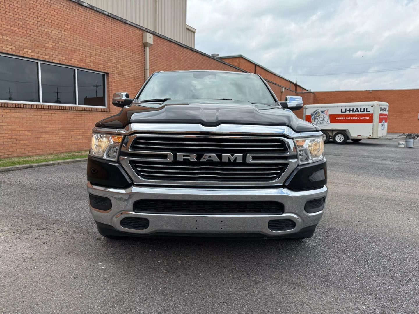 2024 Ram 1500 Crew Cab - Image 9