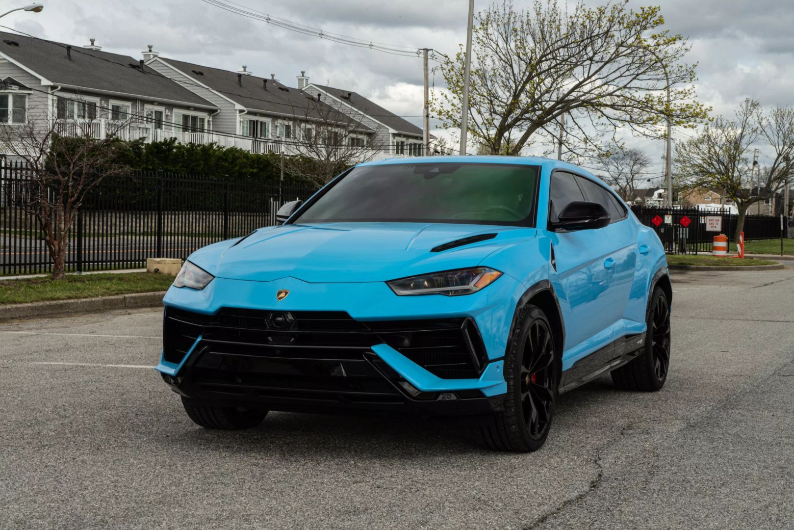 2023 Lamborghini Urus - Image 14