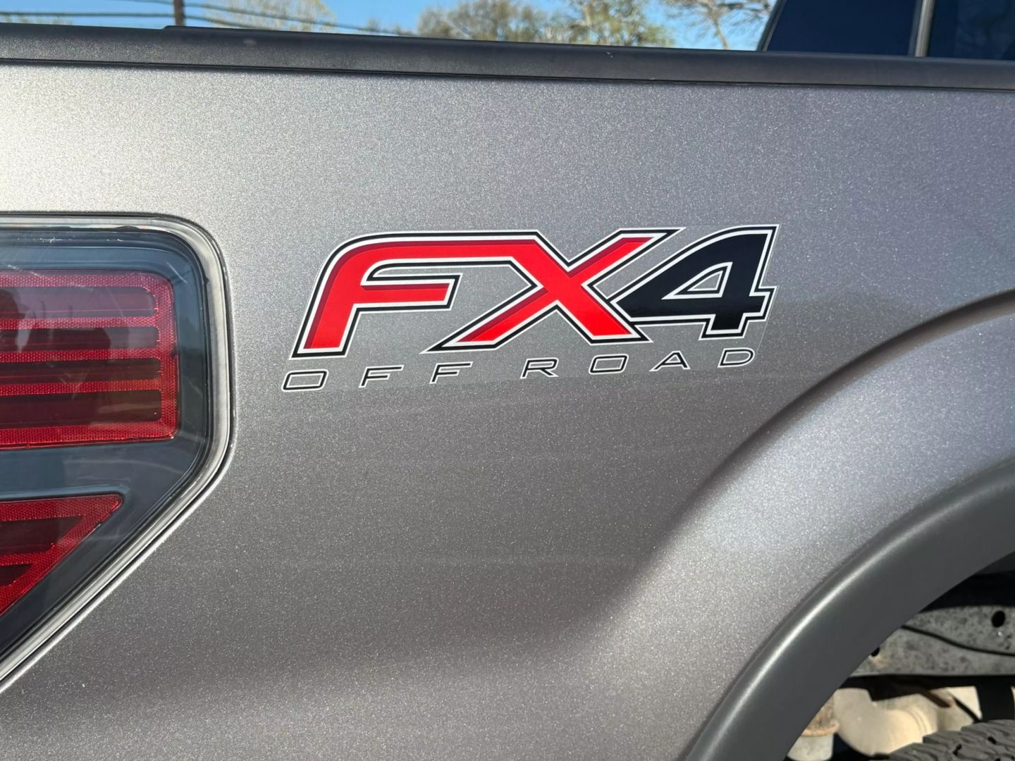 2014 Ford F150 Supercrew Cab - Image 28