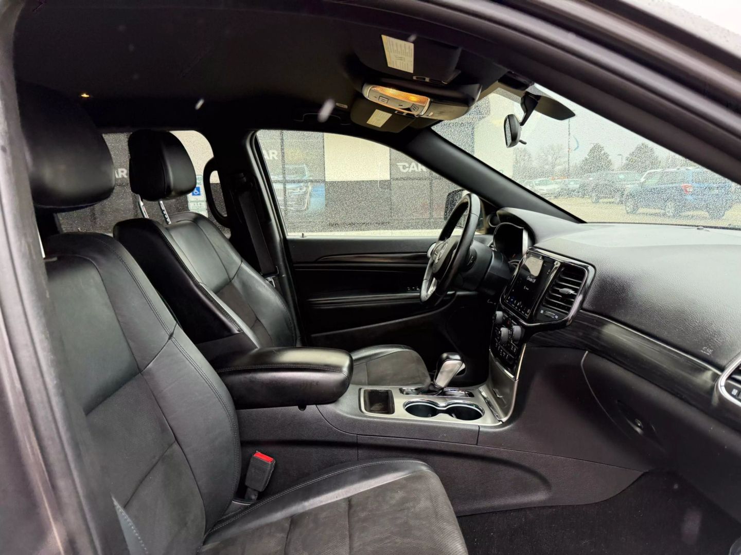 2021 Jeep Grand Cherokee - Image 26
