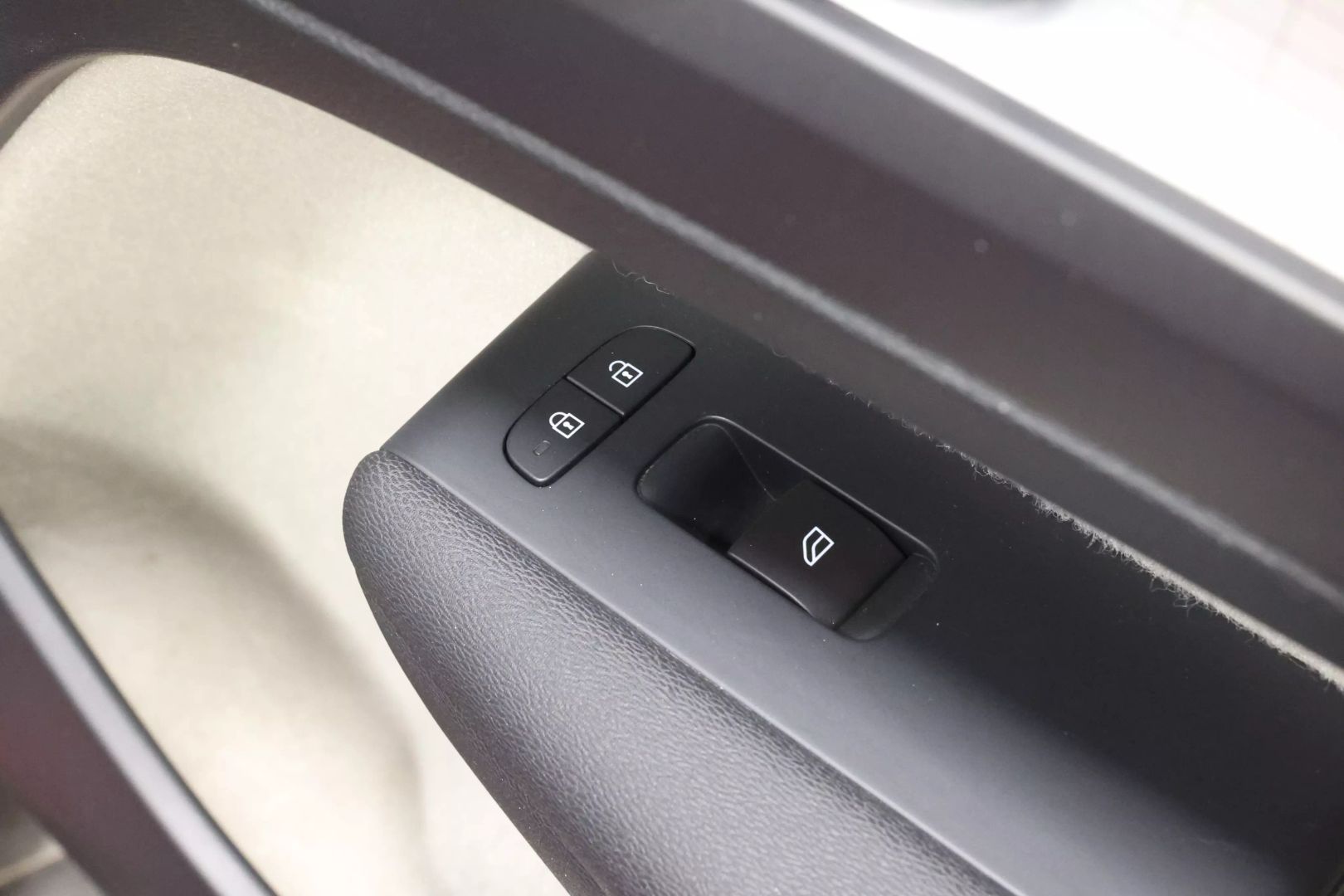 2019 Volvo Xc40 - Image 74