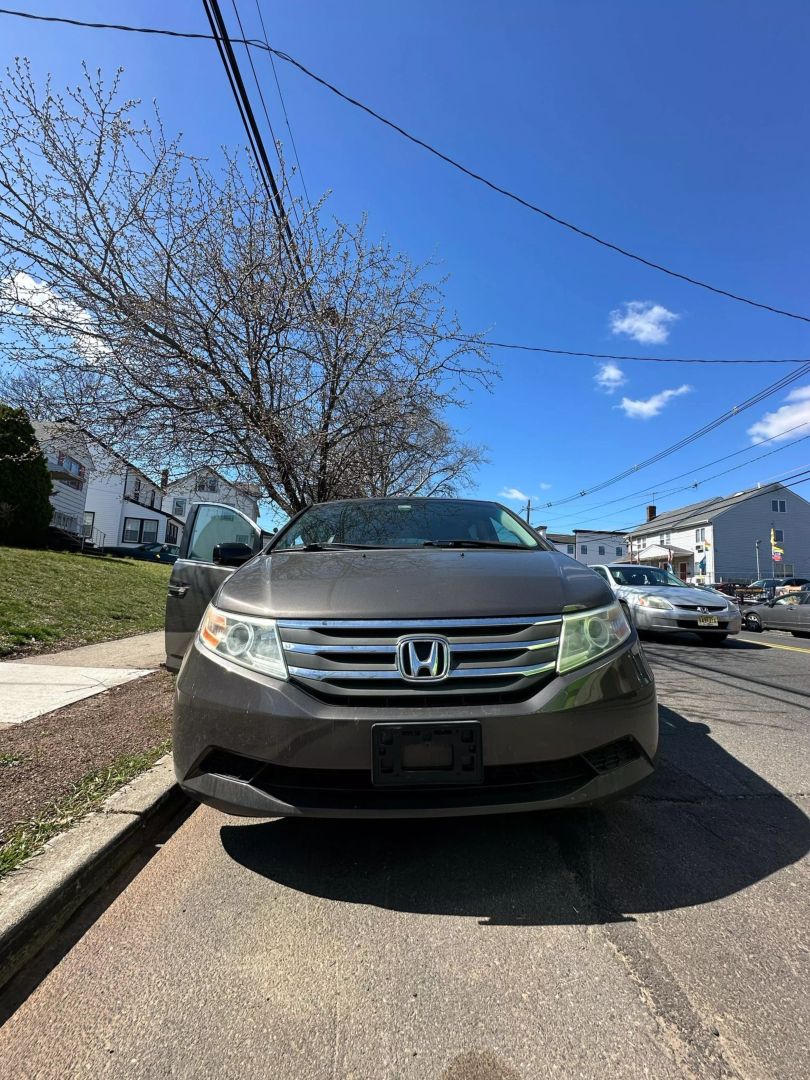 Image 2 of 2013 HONDA ODYSSEY