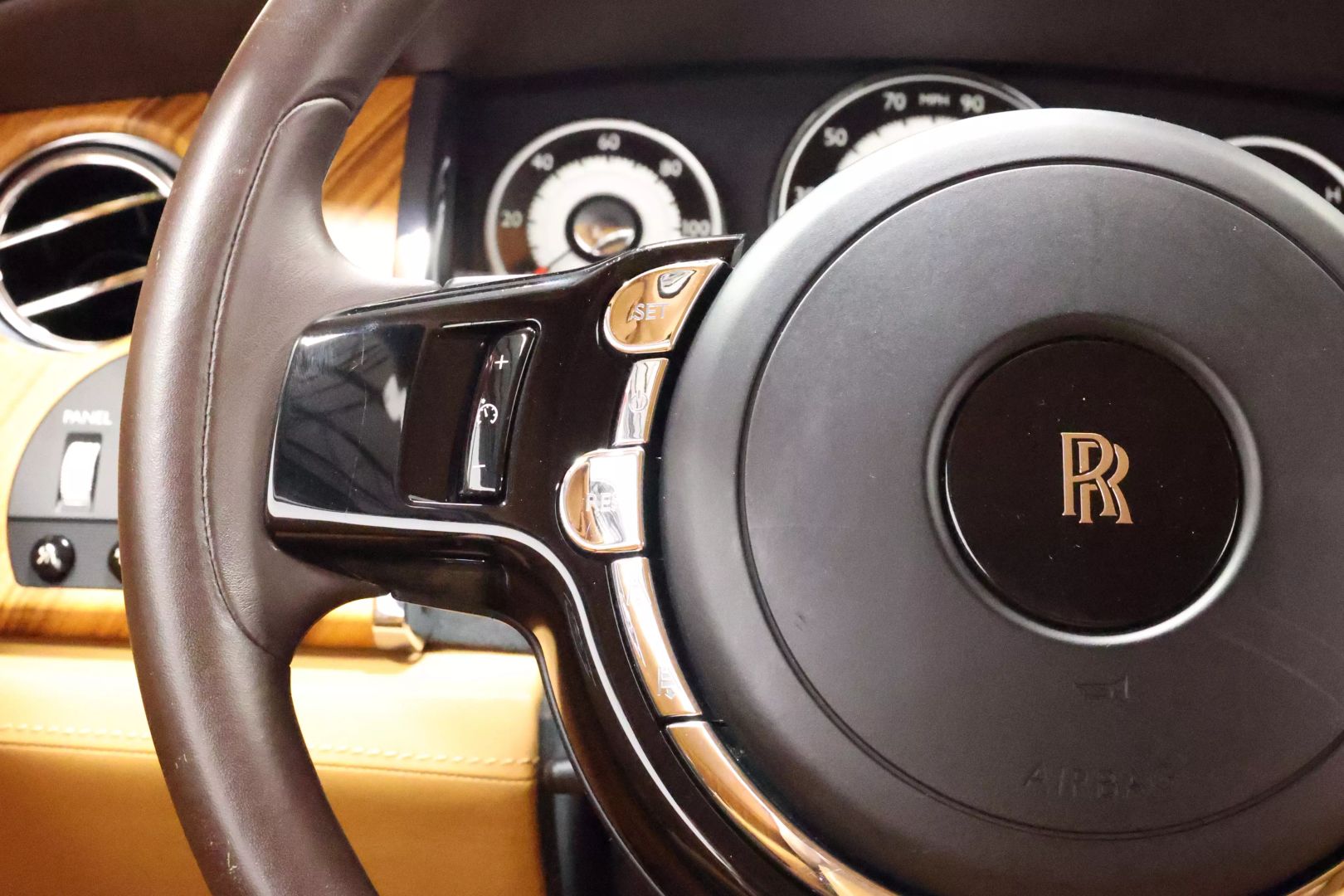 2015 Rolls-royce Wraith - Image 24