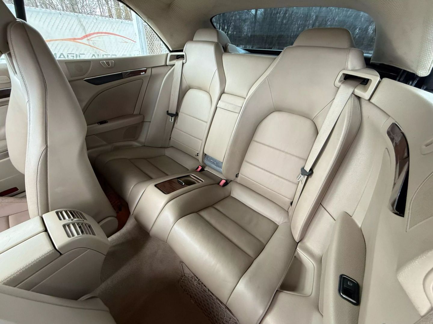 2011 Mercedes-benz E-class - Image 17