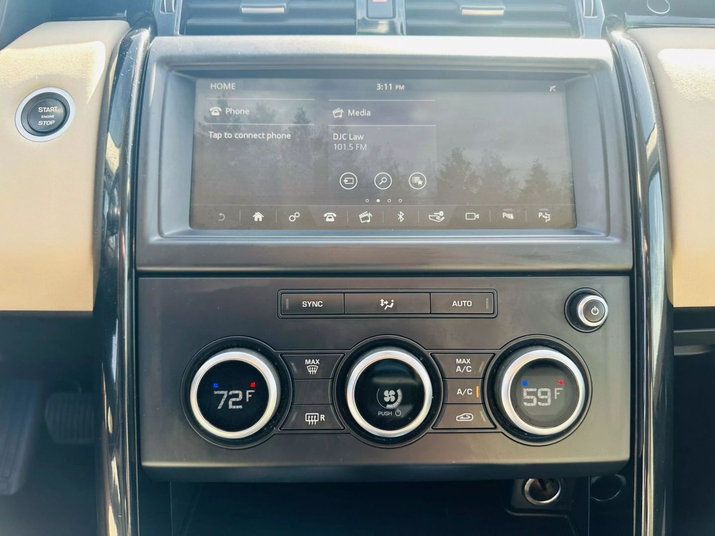2020 Land Rover Discovery - Image 23