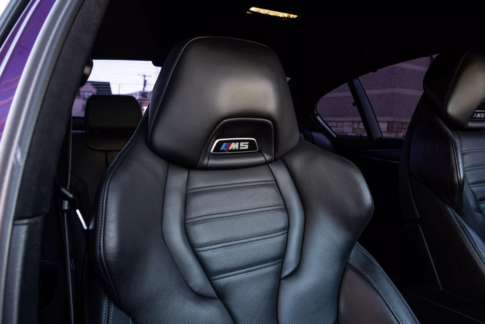 2022 Bmw M5 - Image 48