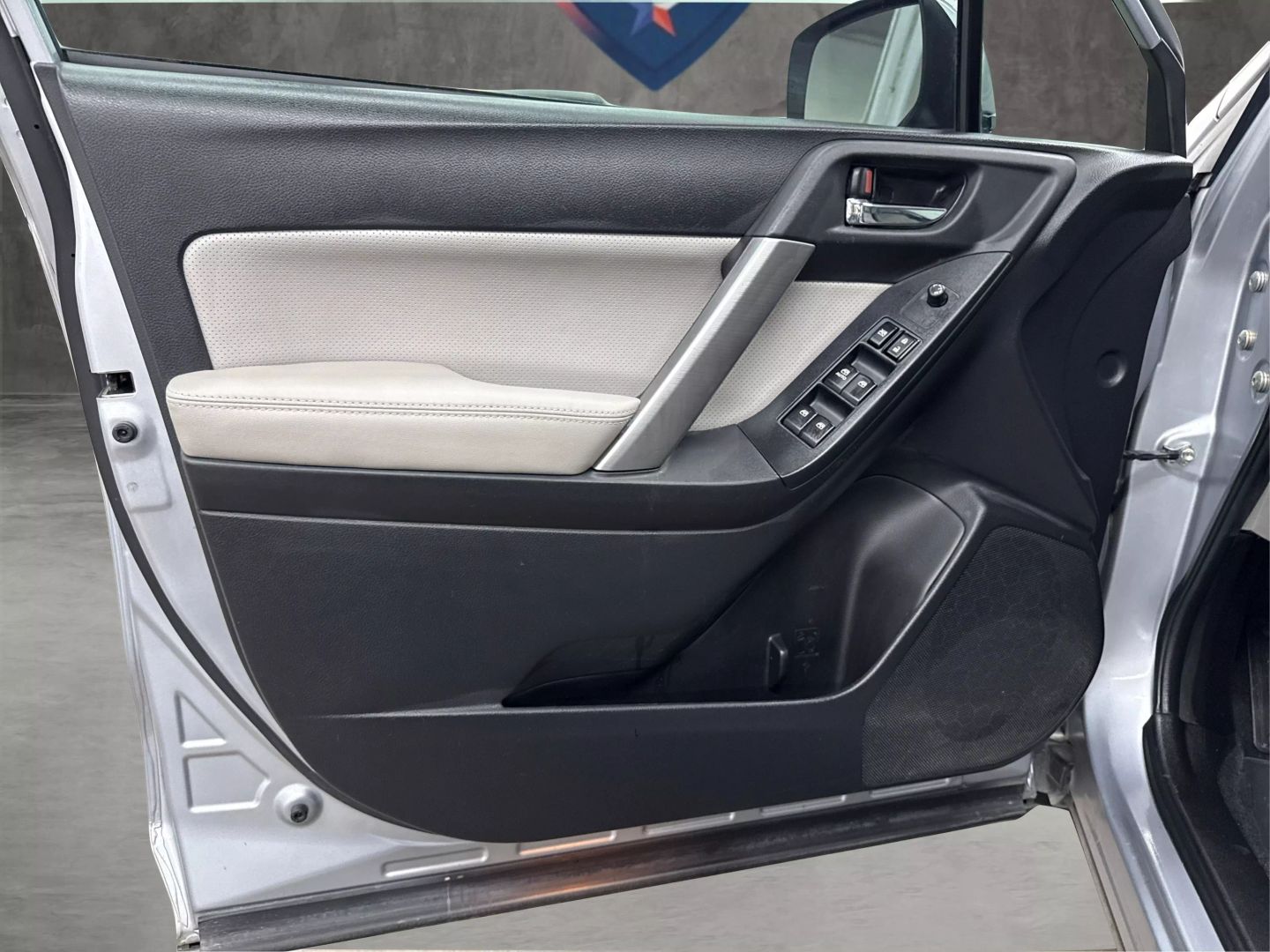 2015 Subaru Forester - Image 35