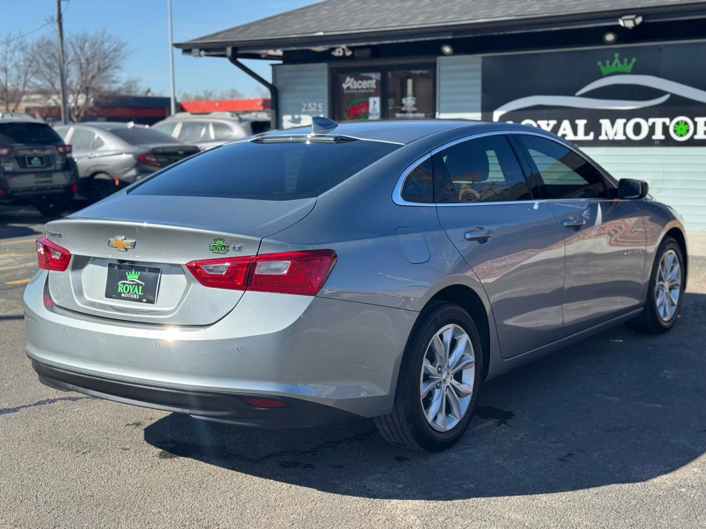 2024 Chevrolet Malibu - Image 11