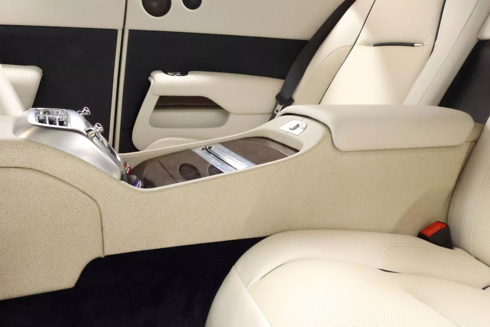 2014 Rolls-royce Wraith - Image 47