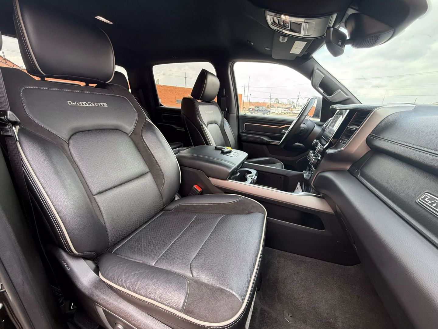 2024 Ram 1500 Crew Cab - Image 20
