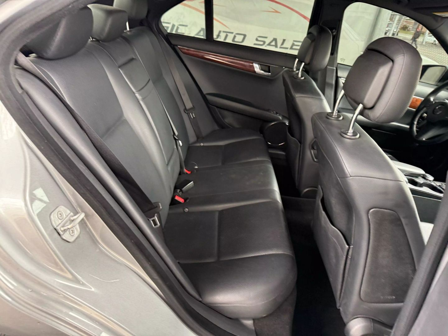 2010 Mercedes-benz C-class - Image 22