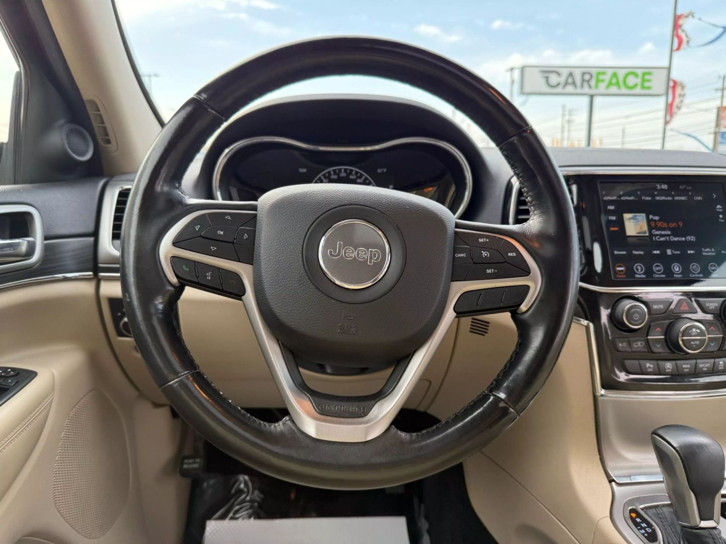 2019 Jeep Grand Cherokee - Image 32