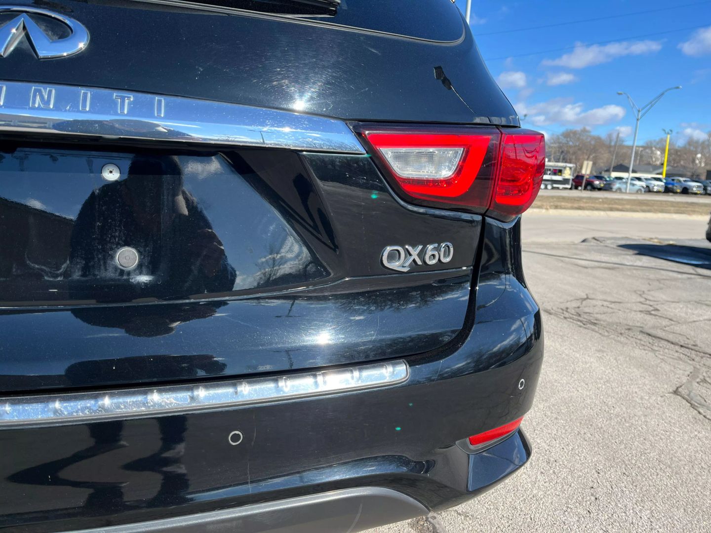 2017 INFINITI QX60 SUV V6, 3.5 LITER 3.5 SPORT UTILITY 4D