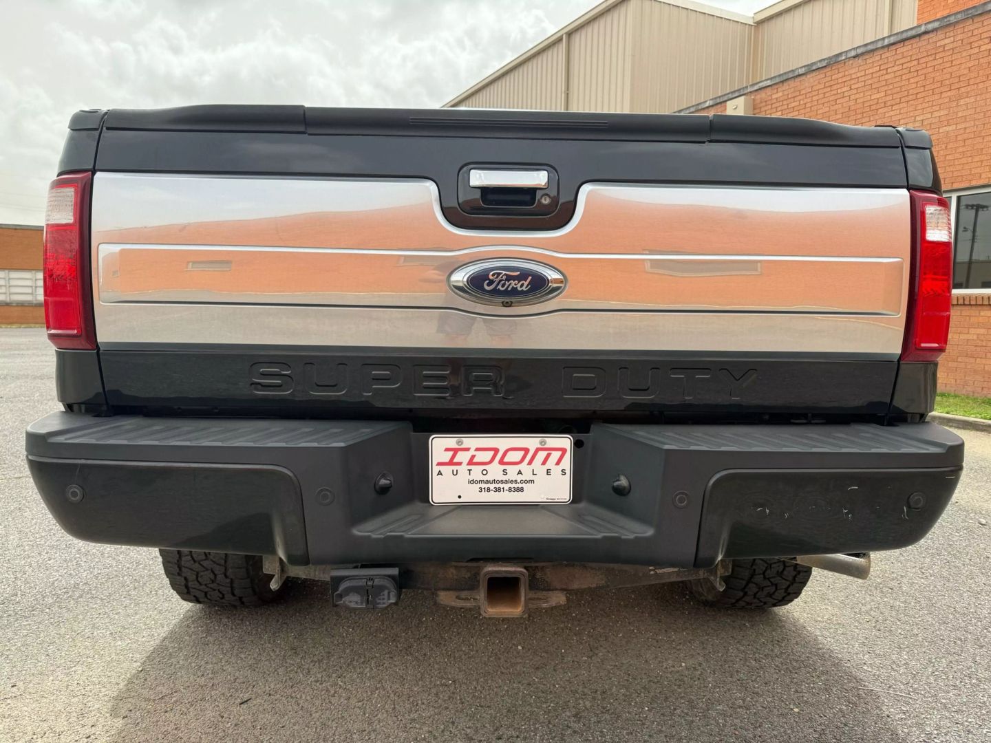 2015 Ford F250 Super Duty Crew Cab - Image 6