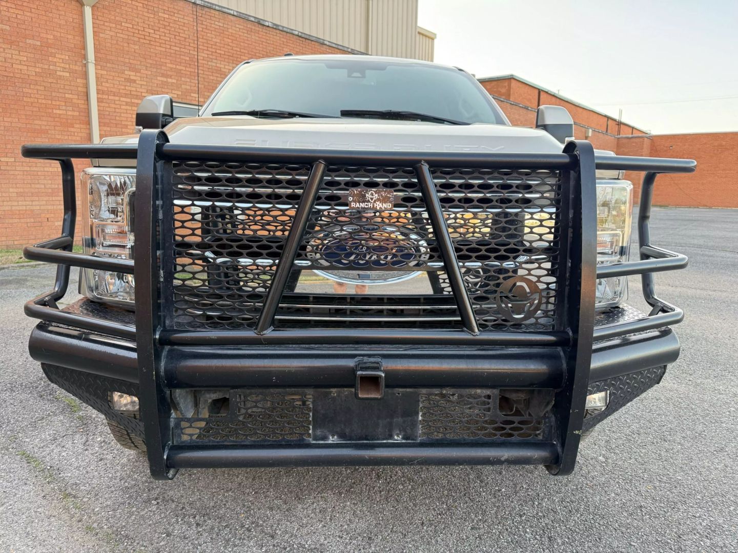 2018 Ford F250 Super Duty Crew Cab - Image 9