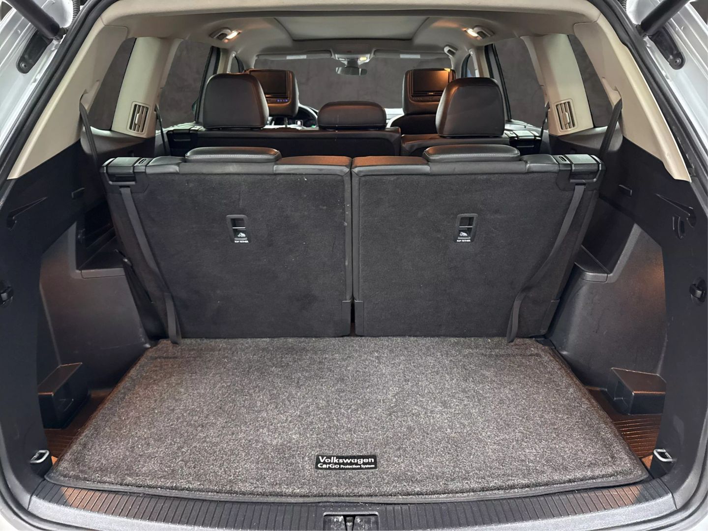 2018 Volkswagen Atlas - Image 12