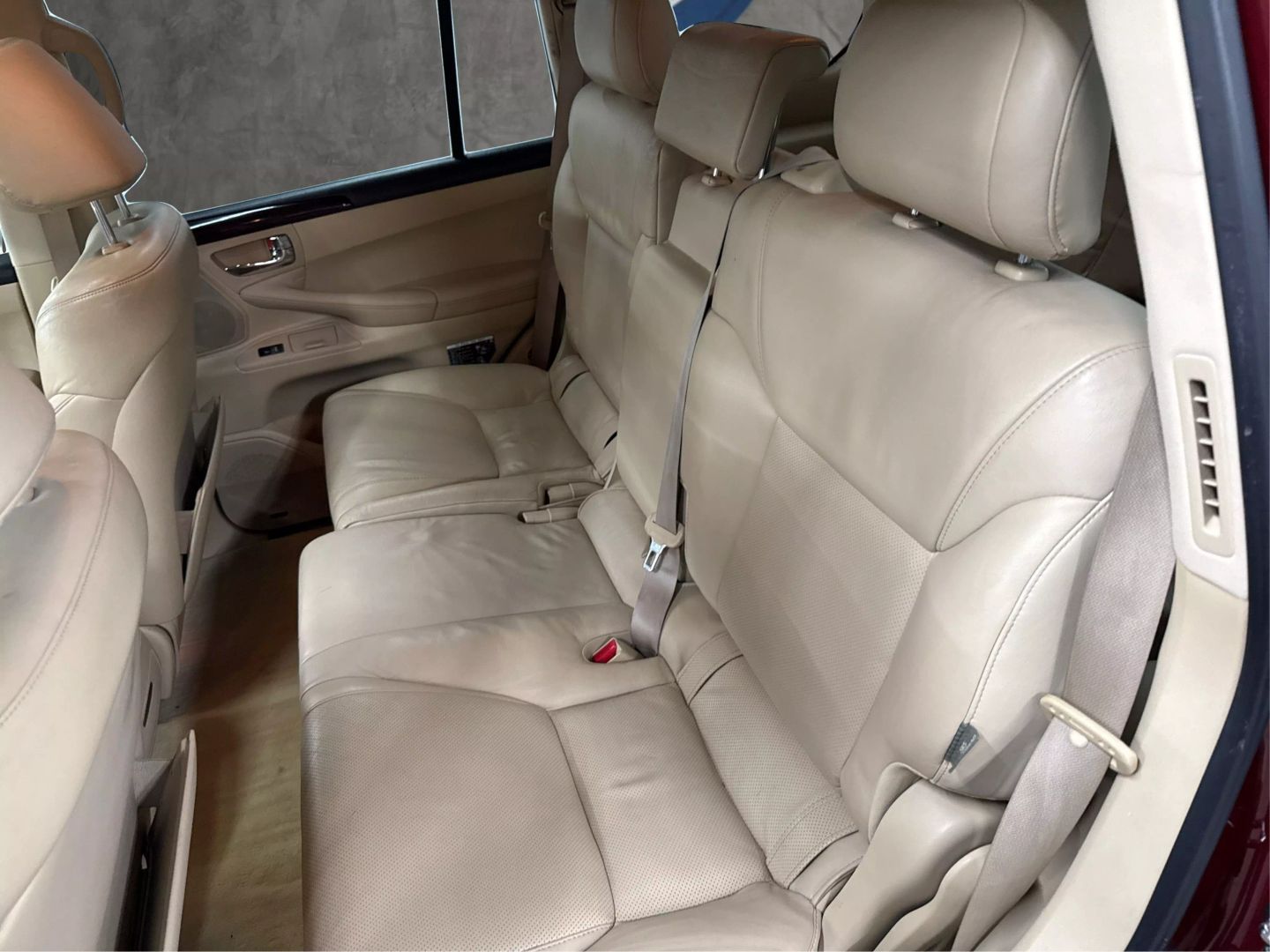2009 Lexus Lx - Image 34