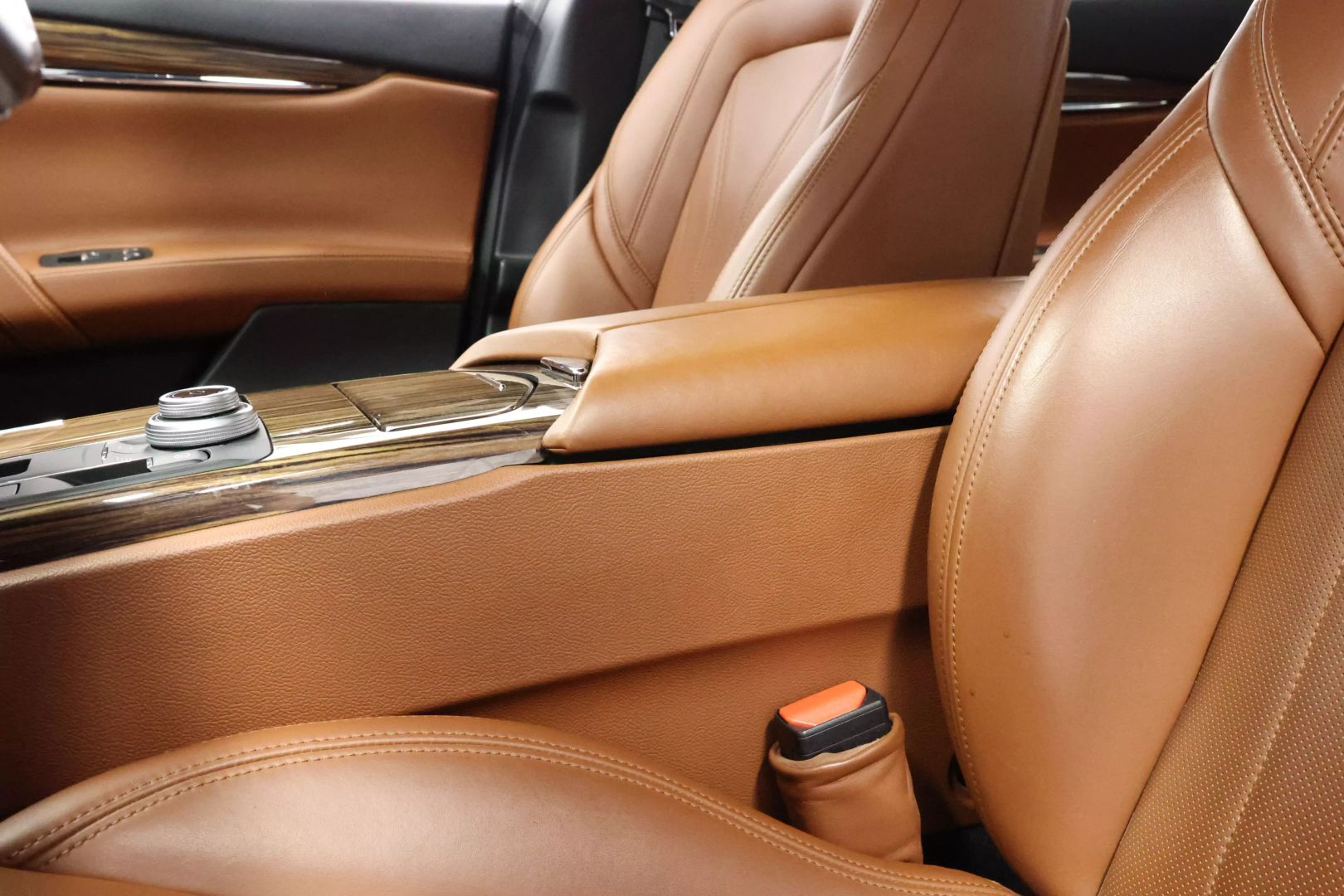 2018 Maserati Quattroporte - Image 19