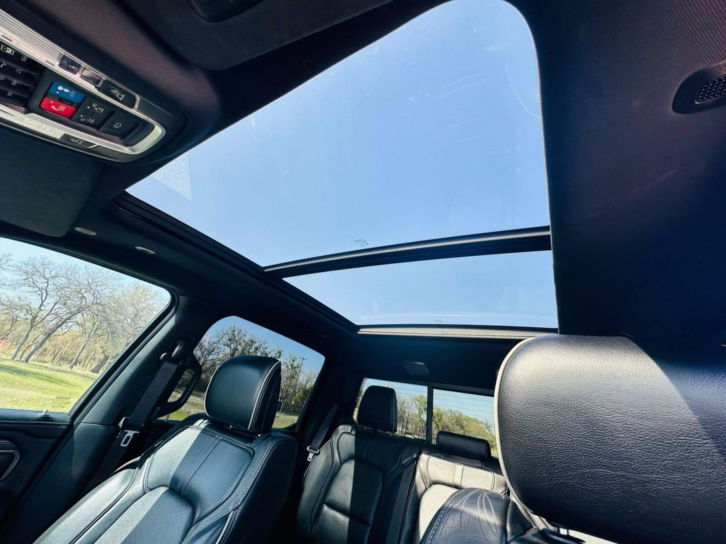 2020 Ram 1500 Crew Cab - Image 31
