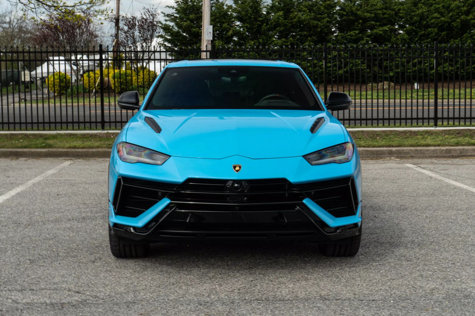 2023 Lamborghini Urus - Image 3