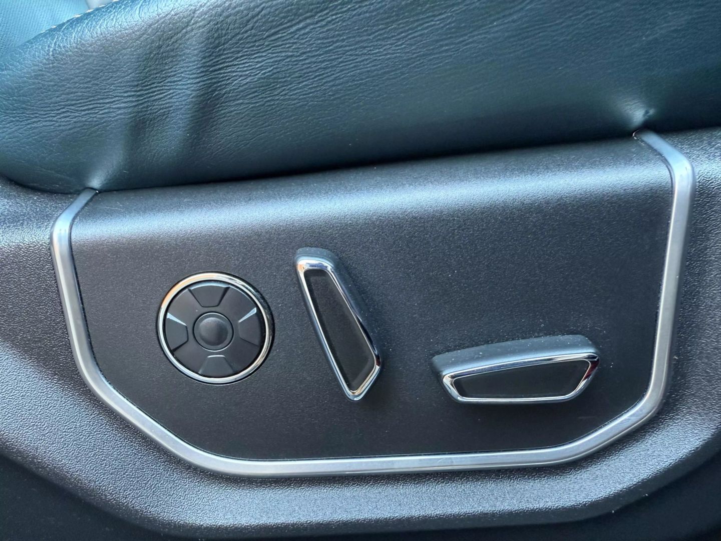 2018 Ford F150 Supercrew Cab - Image 24