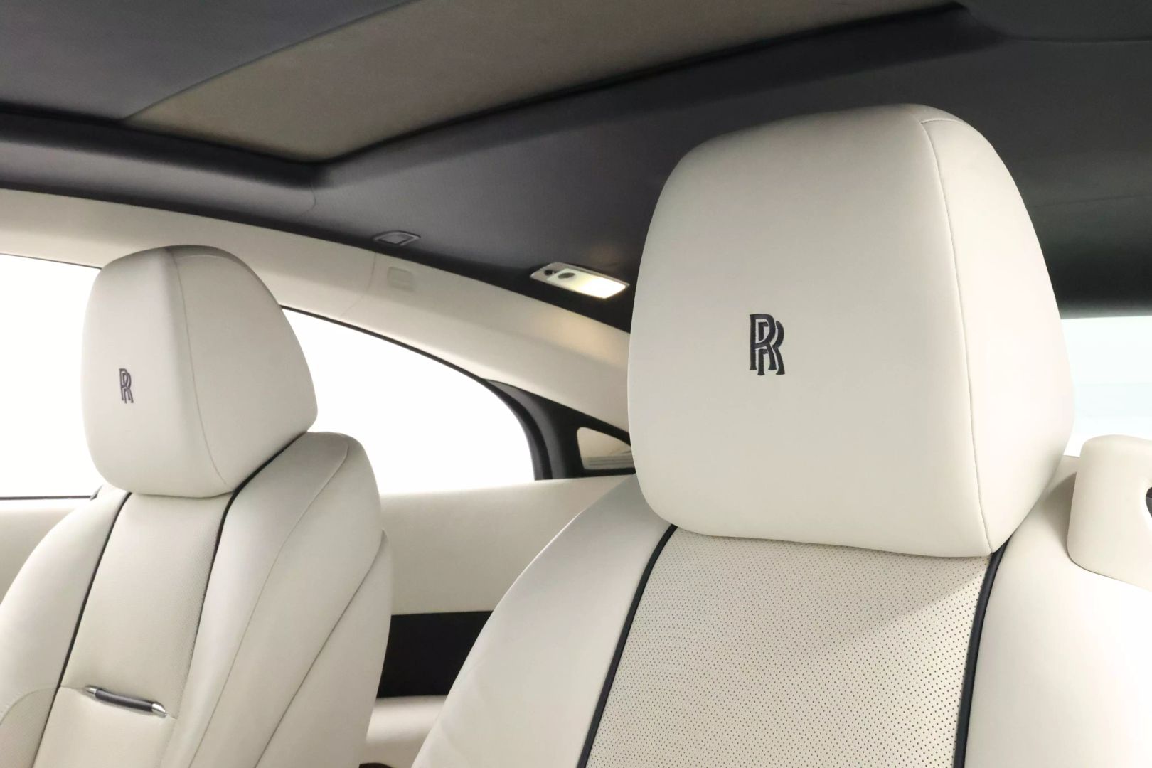 2014 Rolls-royce Wraith - Image 18