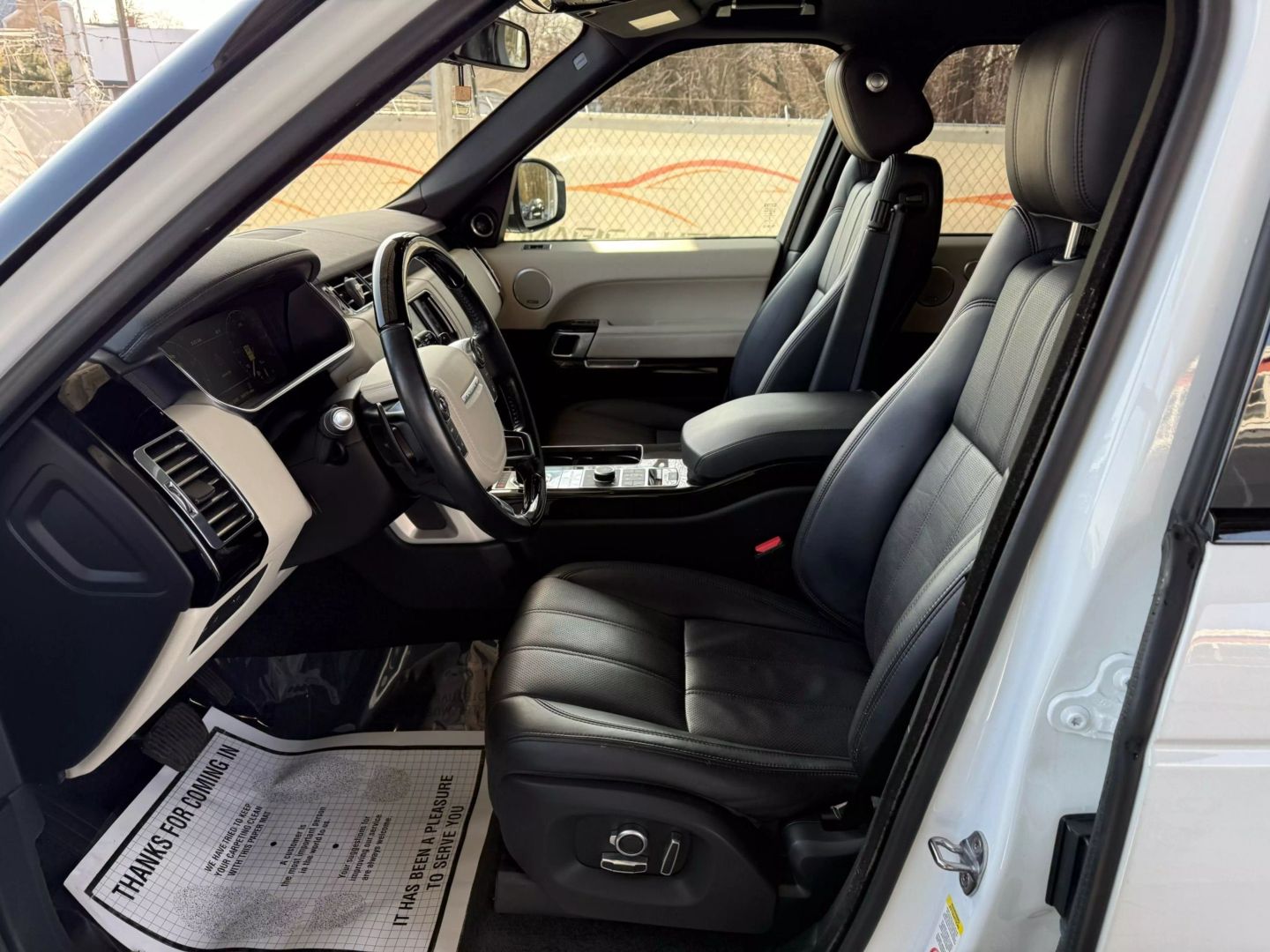 2016 Land Rover Range Rover - Image 15