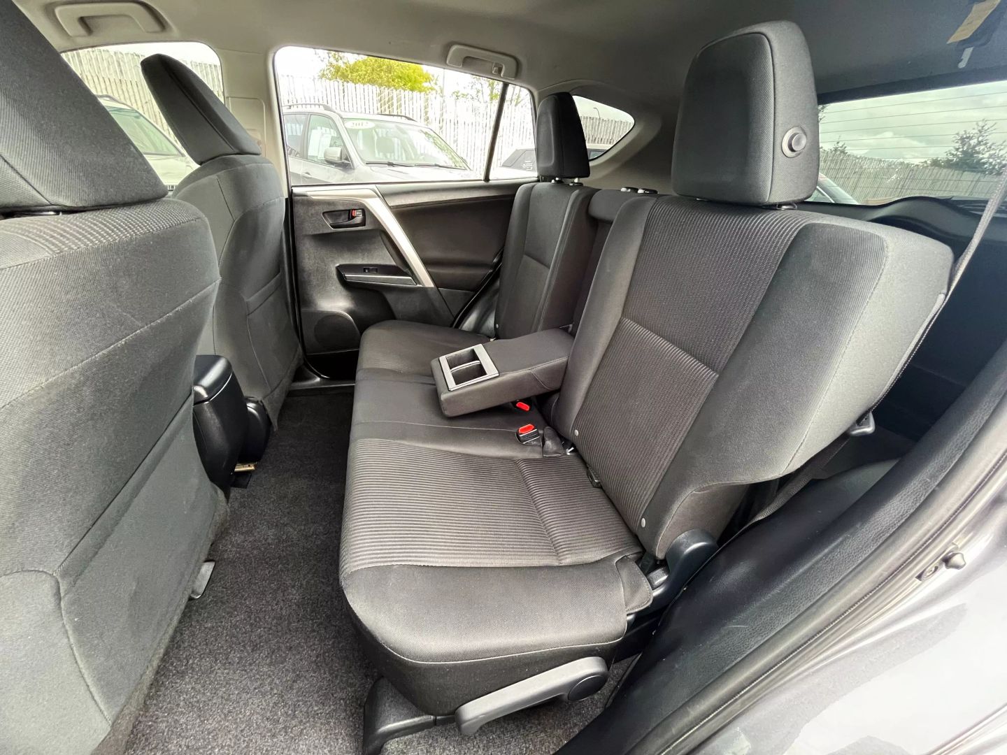 2017 Toyota Rav4  Vin: Jtmzfrev6hj716485 Stock Id: 716485 - Image 16