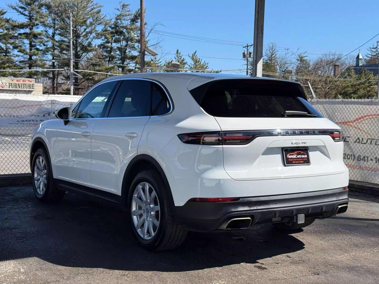 2019 Porsche Cayenne - Image 9