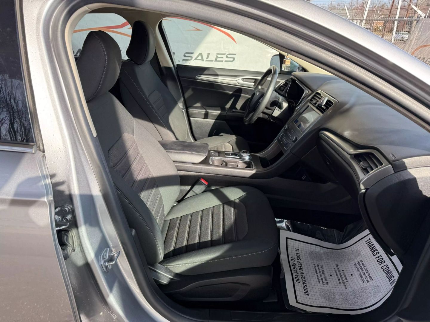 2020 Ford Fusion - Image 25