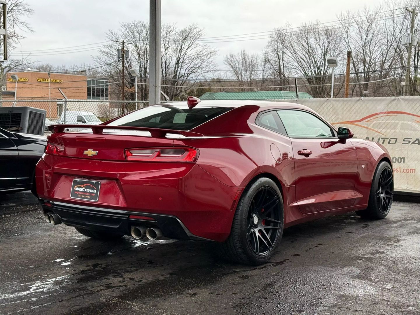 2016 Chevrolet Camaro - Image 11