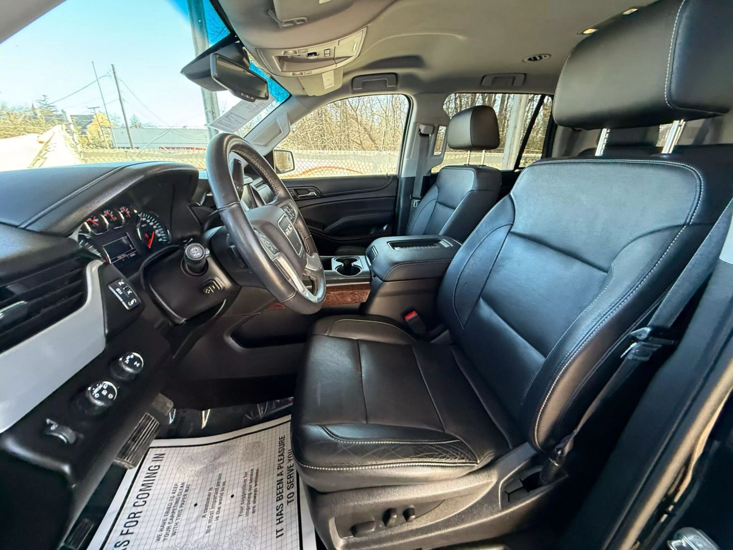 2017 Gmc Yukon - Image 16