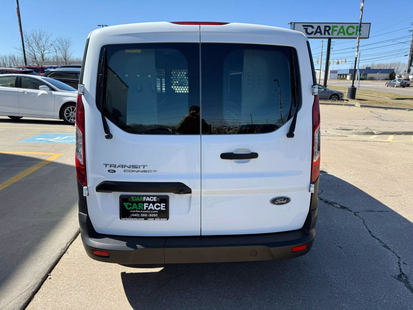 2020 Ford Transit Connect Cargo Van - Image 9