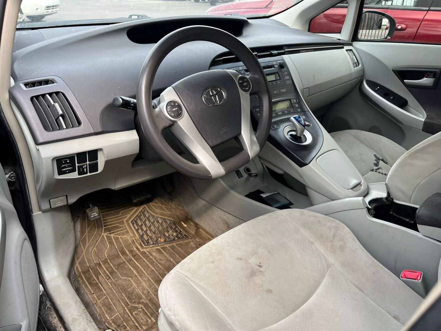 Used 2011 Toyota Prius I with VIN JTDKN3DU8B1368111 for sale in Northmoor, MO