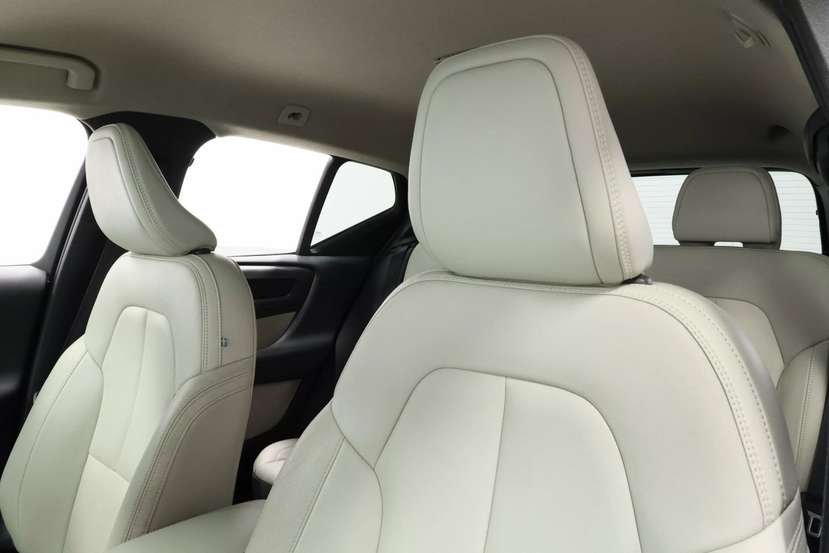 2019 Volvo Xc40 - Image 19