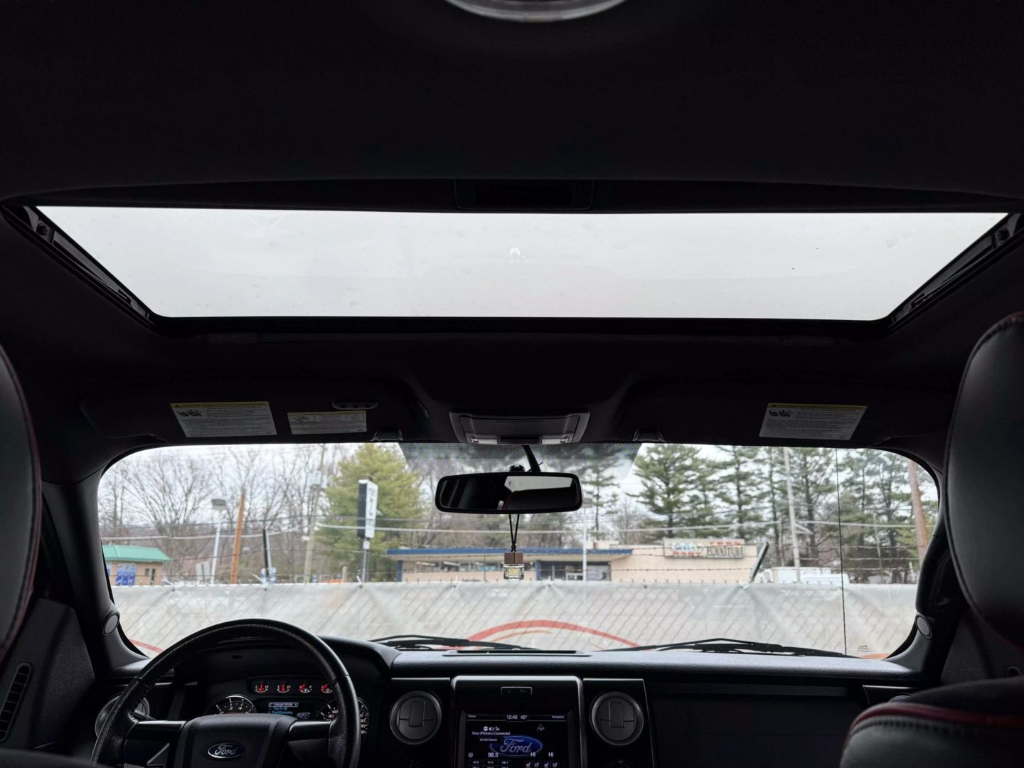2013 Ford F150 Supercrew Cab - Image 37