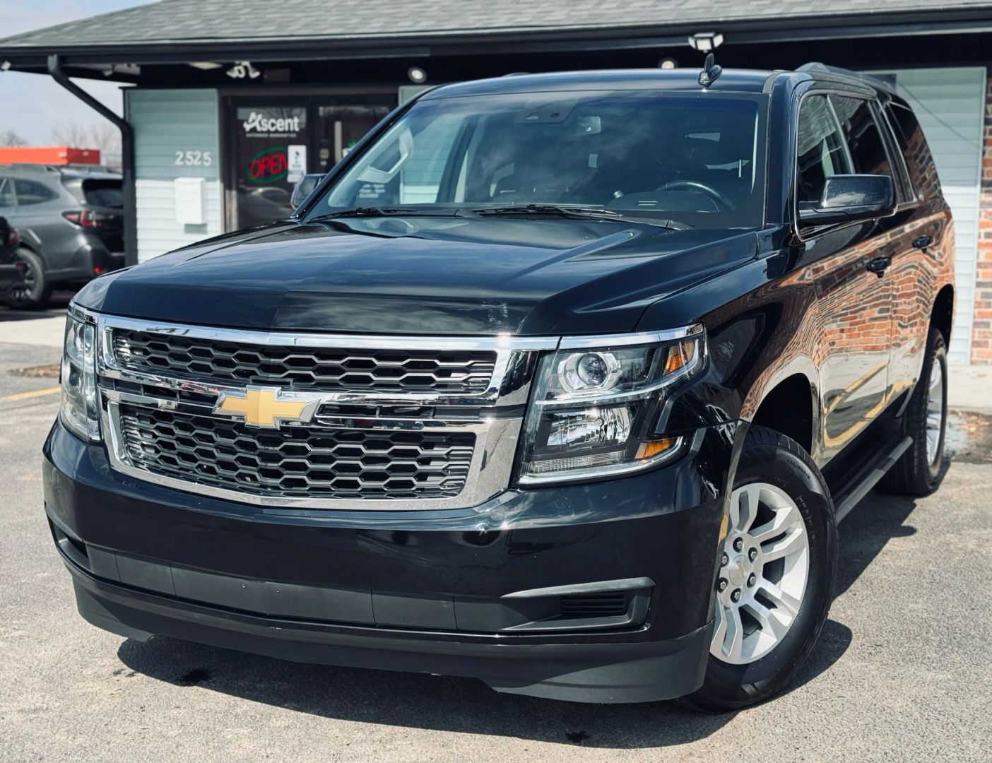 2019 Chevrolet Tahoe - Image 5