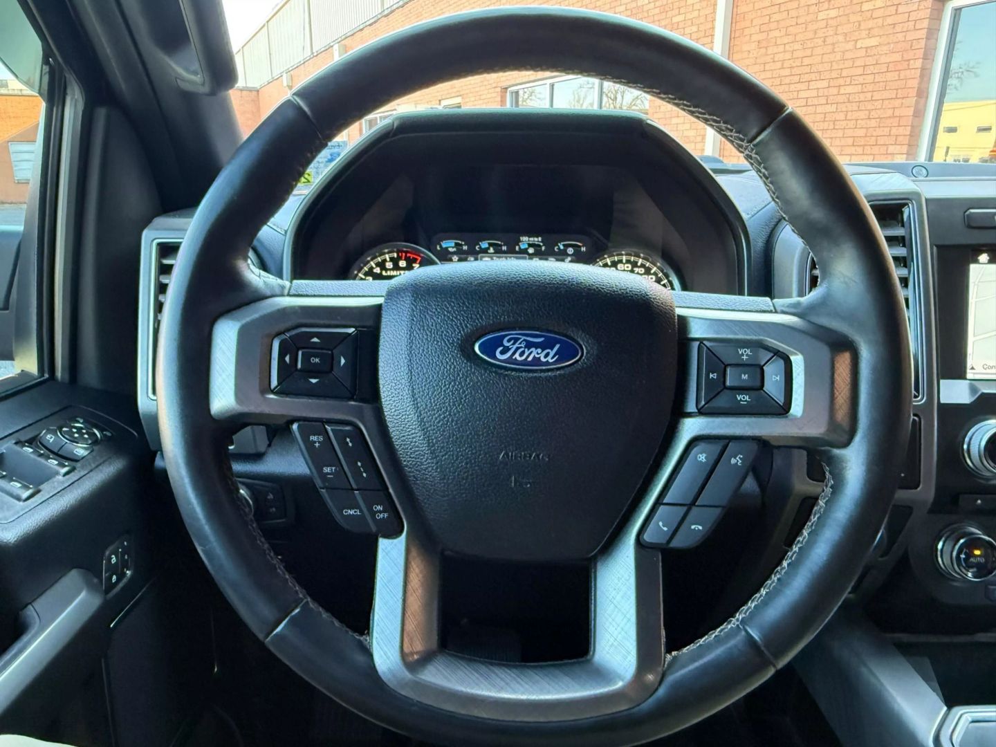 2018 Ford F150 Supercrew Cab - Image 27