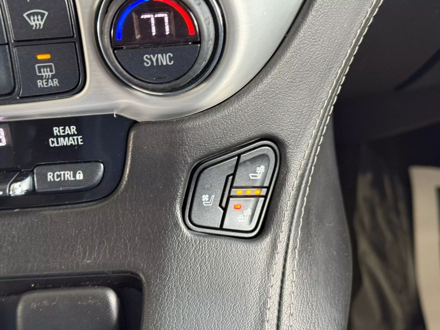 2018 Gmc Yukon - Image 32