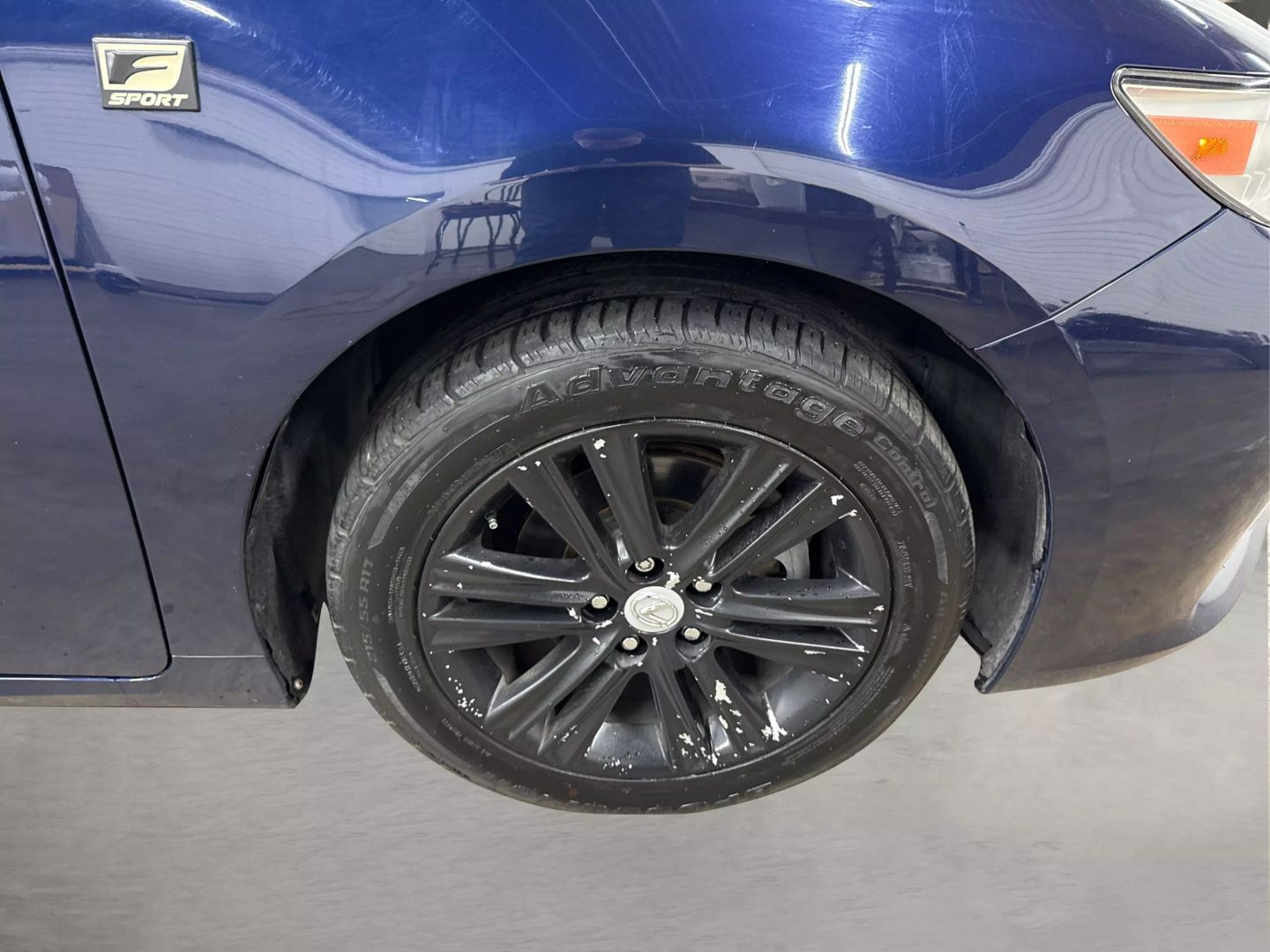 2014 Lexus Es - Image 14
