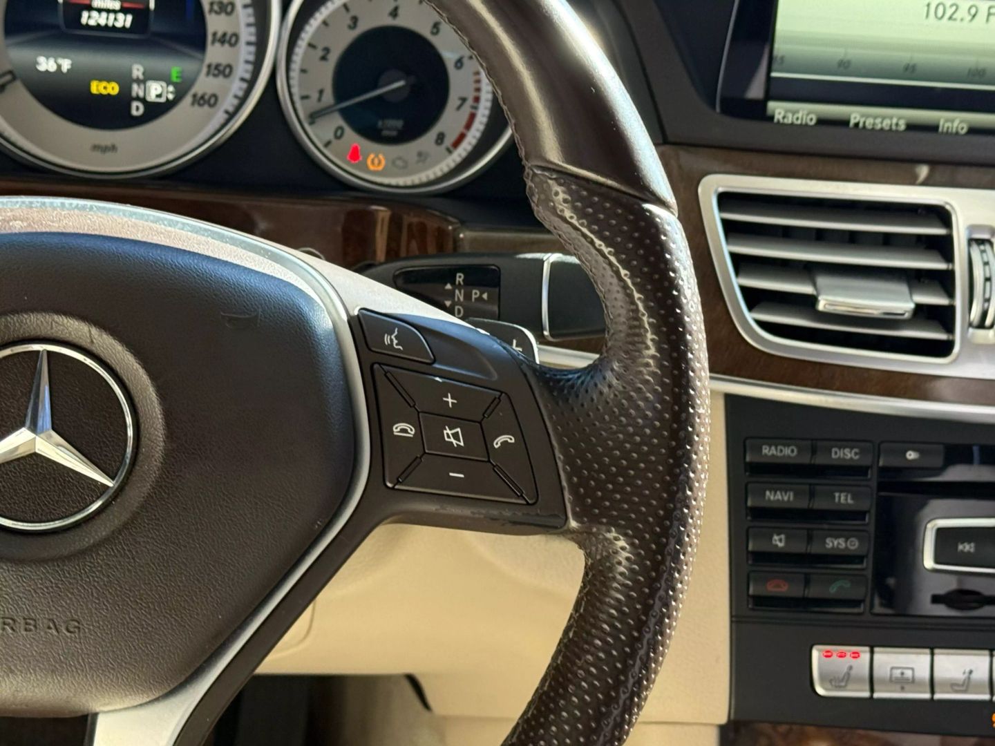 2014 Mercedes-benz E-class - Image 35