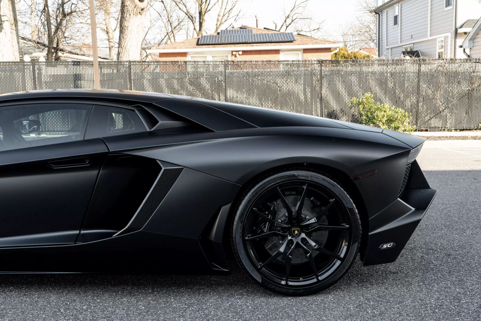 2014 Lamborghini Aventador - Image 21