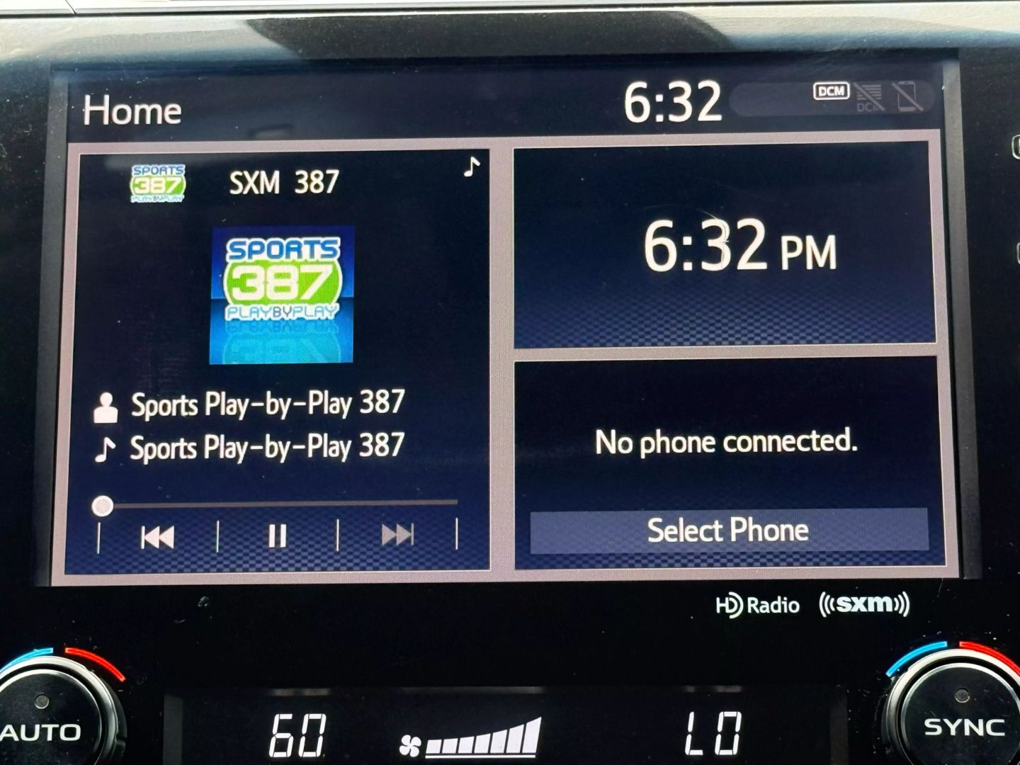 2019 Toyota Camry - Image 35