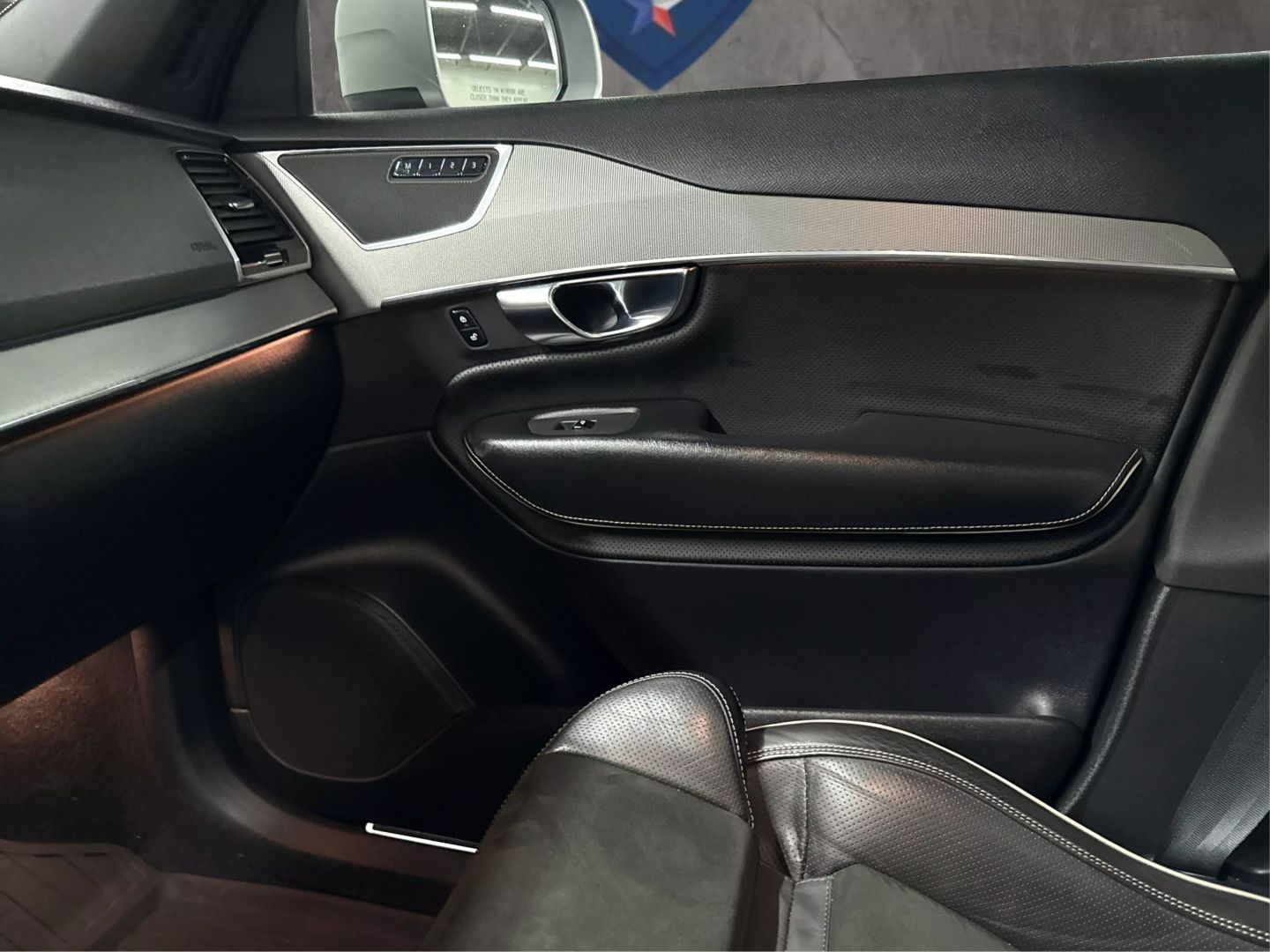 2017 Volvo Xc90 - Image 41