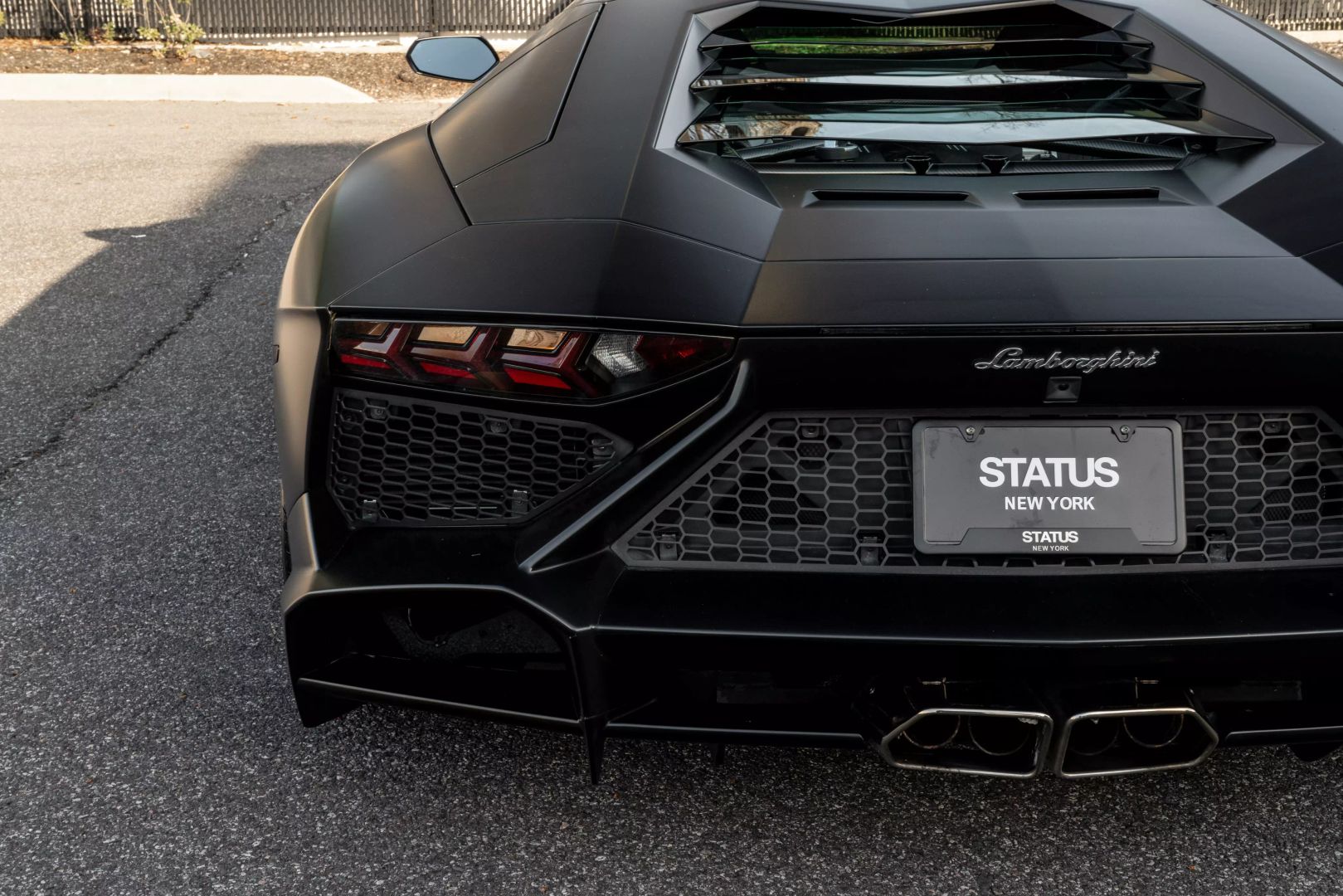2014 Lamborghini Aventador - Image 40