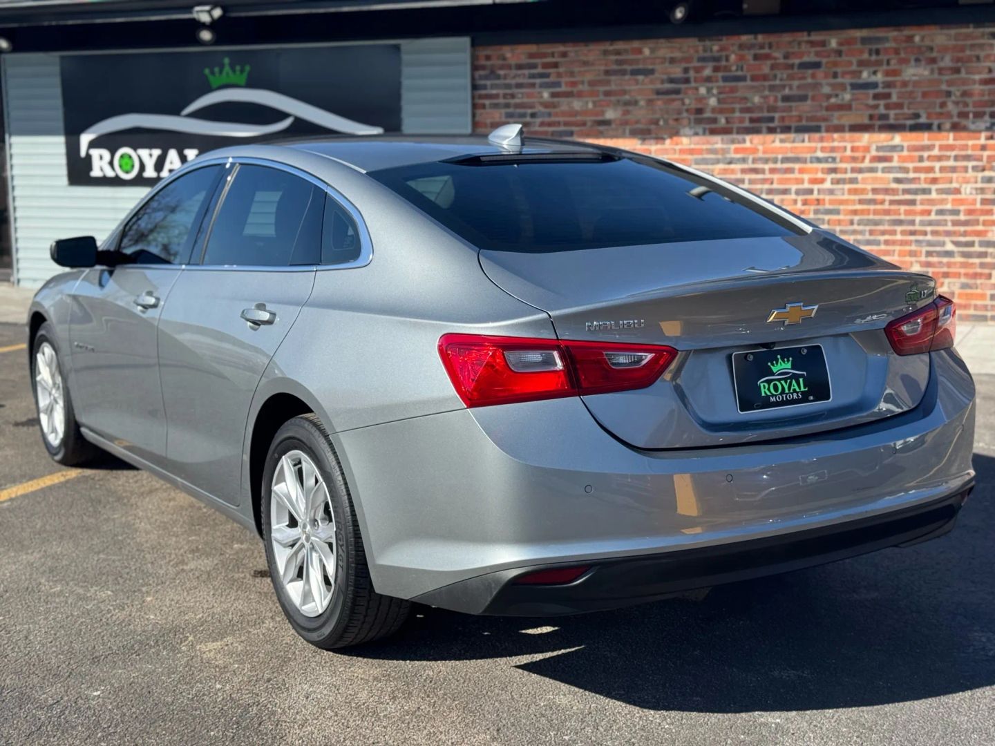 2024 Chevrolet Malibu - Image 9